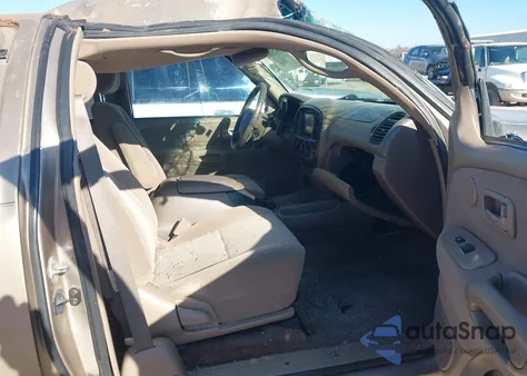 2003 Toyota Tundra Sr5 V8 z USA, uszkodzony, nr VIN 5TBRT34193S415590